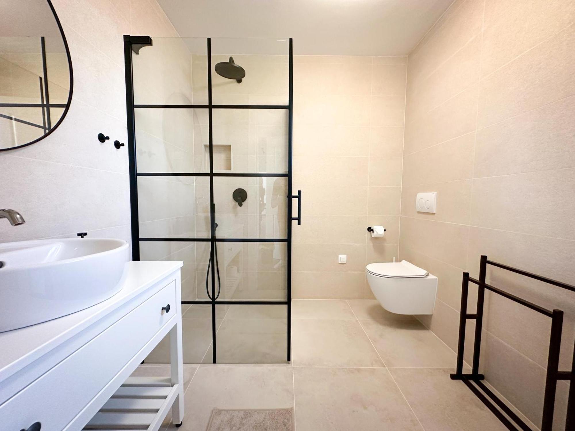Gaudeo With Pool And Ev Station Villa