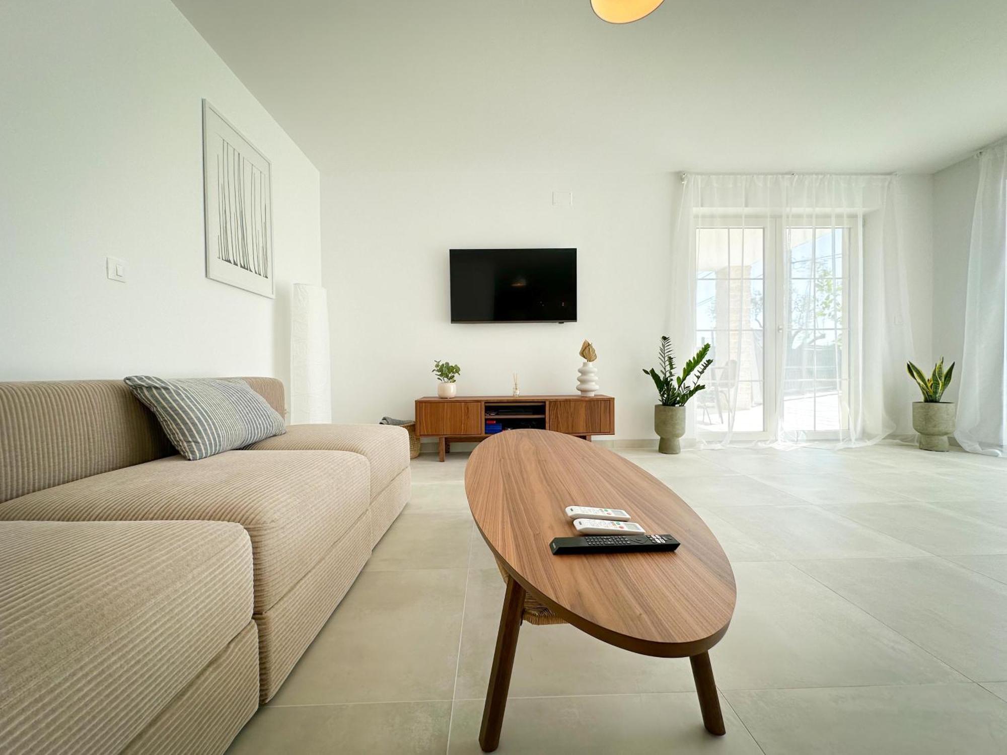 Villa Gaudeo With Pool And Ev Station Nova Vas (Brtonigla)