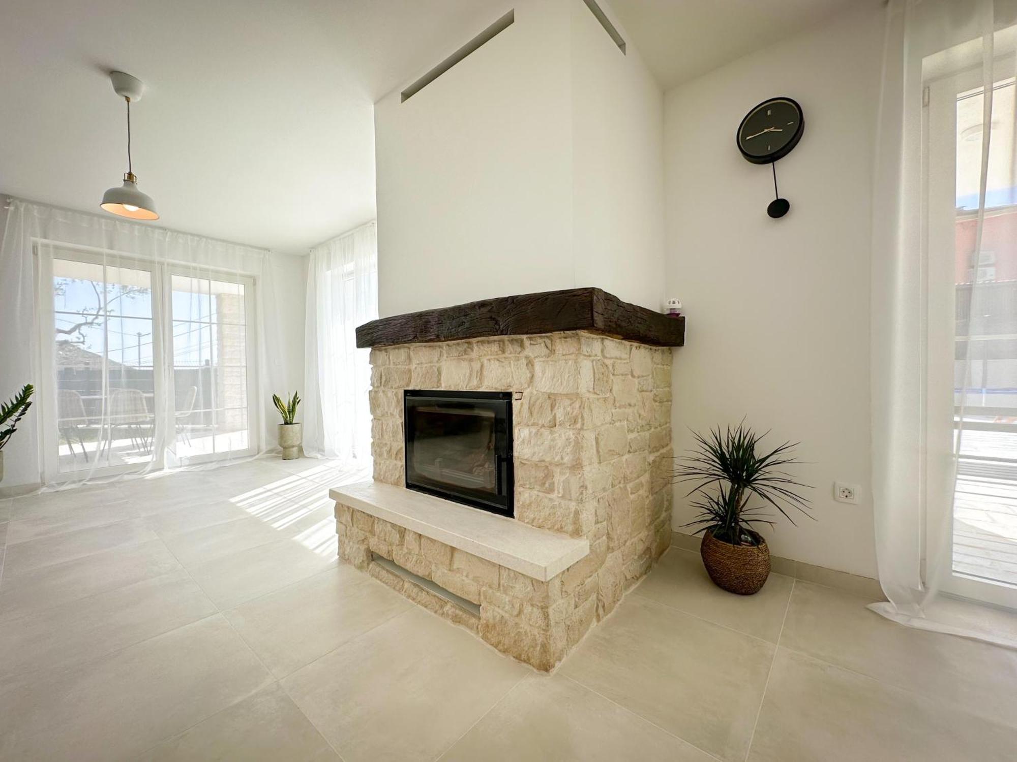 Gaudeo With Pool And Ev Station Villa *